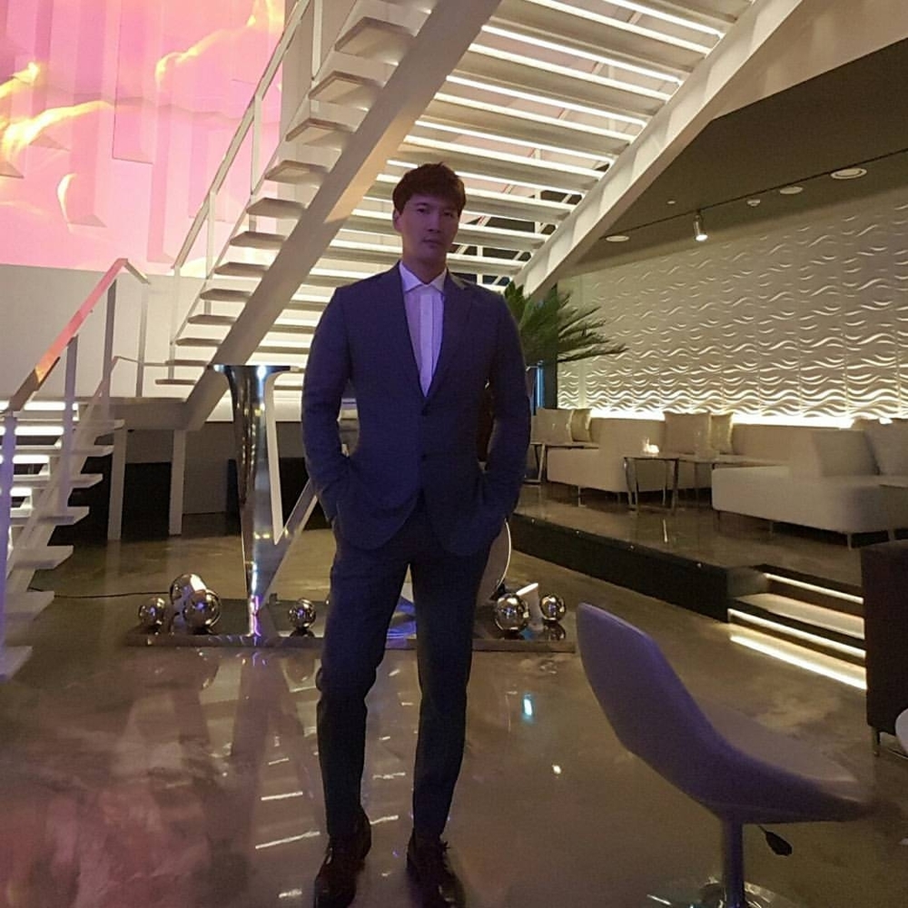 Meet your Posher, 현진